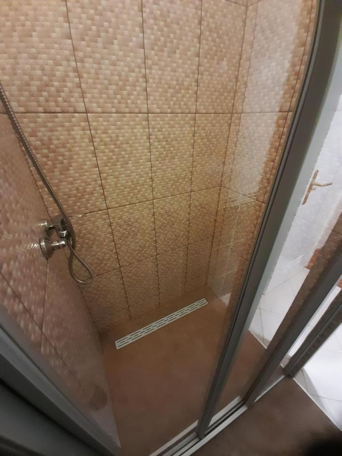 Zöld Sziget Apartmanlakás Eger Exterior foto