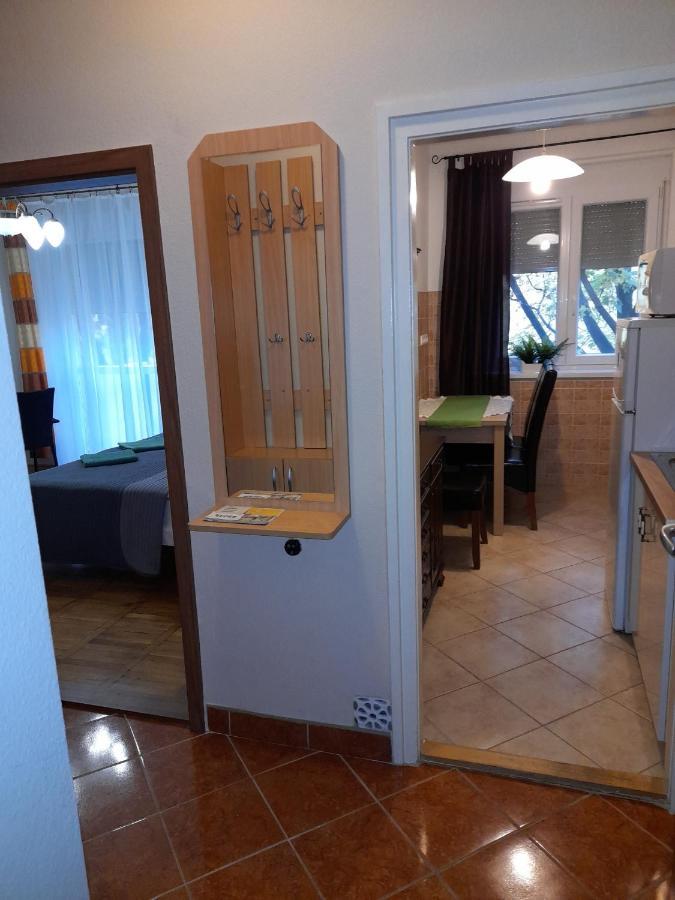 Zöld Sziget Apartmanlakás Eger Exterior foto