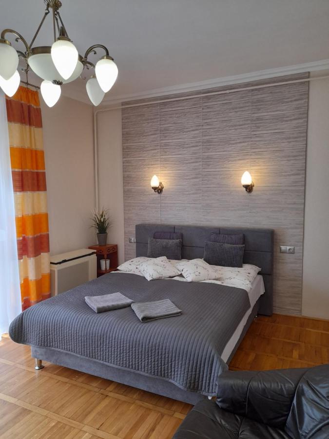 Zöld Sziget Apartmanlakás Eger Exterior foto