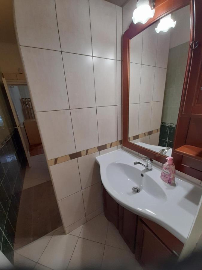 Zöld Sziget Apartmanlakás Eger Exterior foto